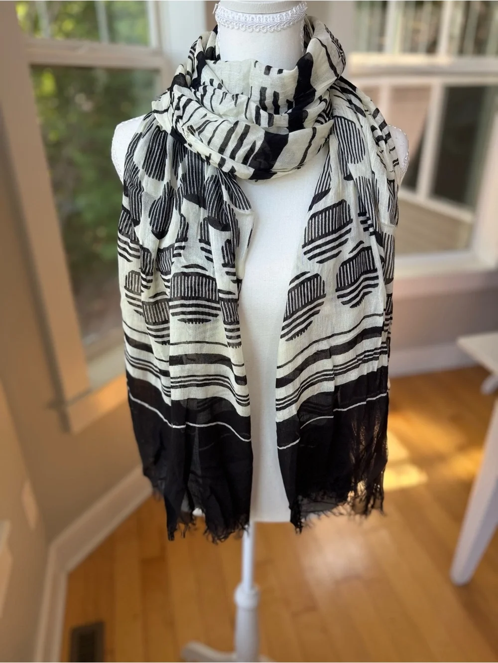 The Limited Black & White Graphic Stripe Rectangle Scarf